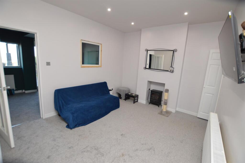 Additional property image - Mancetter Road, Nuneaton