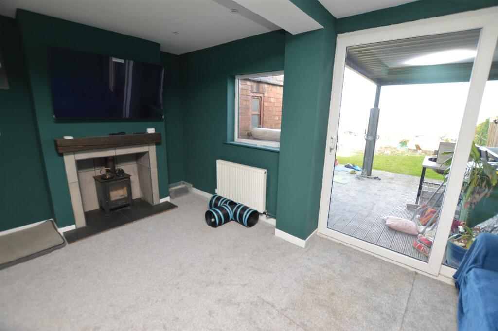 Additional property image - Mancetter Road, Nuneaton