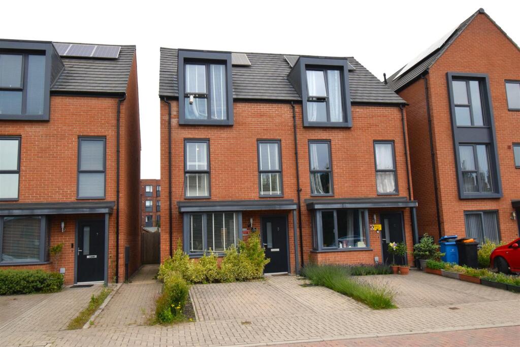 Main image of property: Newtonmore Drive, Derby