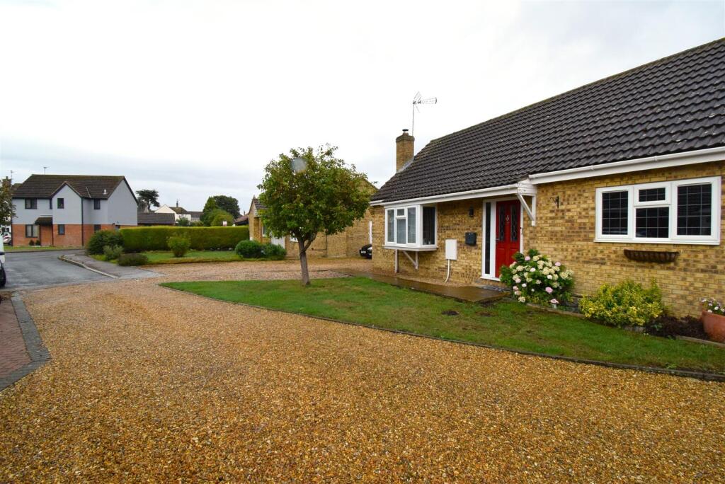 Main image of property: Skeifs Row, Benwick, March