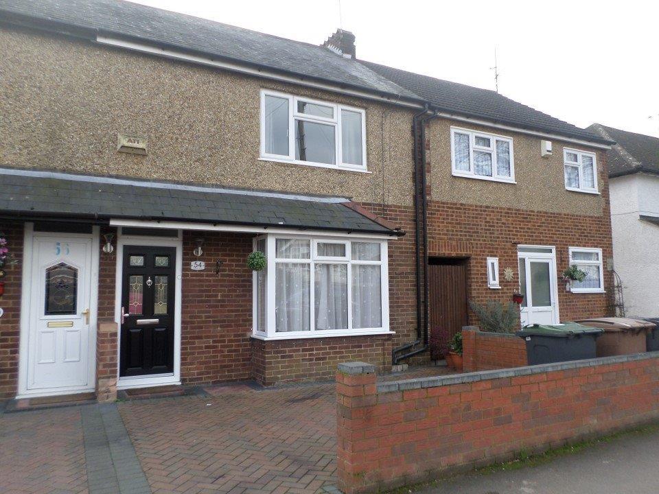 Main image of property: Limbury Road, Luton, Bedfordshire, LU3