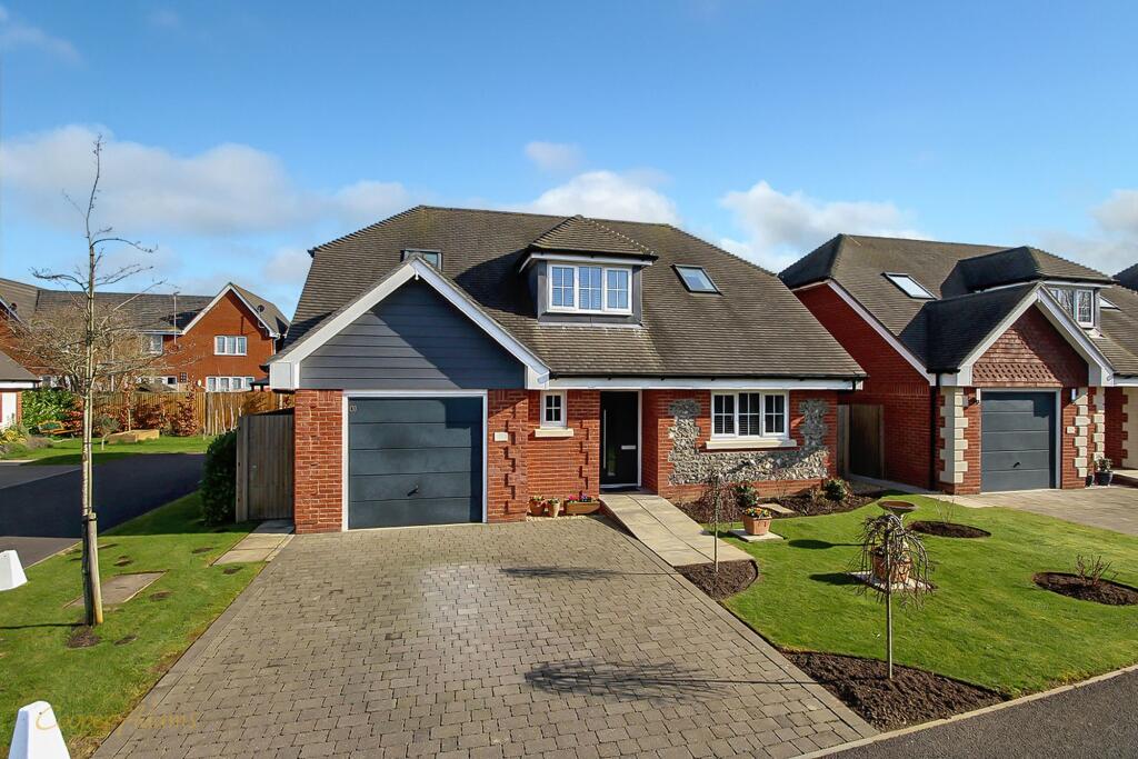 Main image of property: Inglecroft Gardens, Wick, BN17