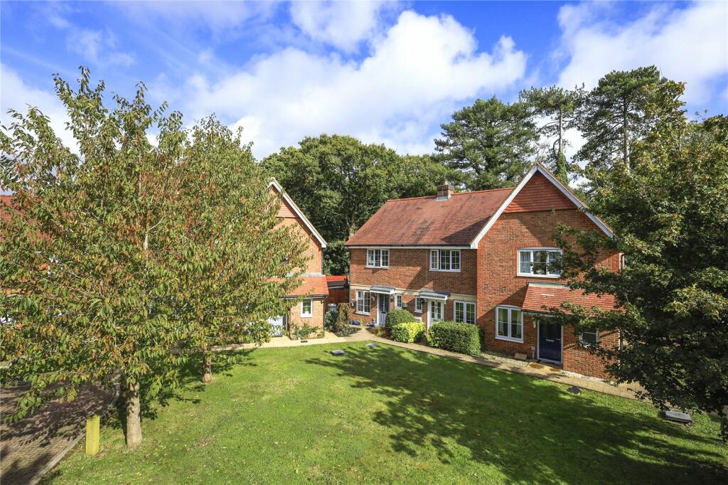 Additional property image - Akehurst Close, Hellingly, Hailsham, East Sussex, BN27
