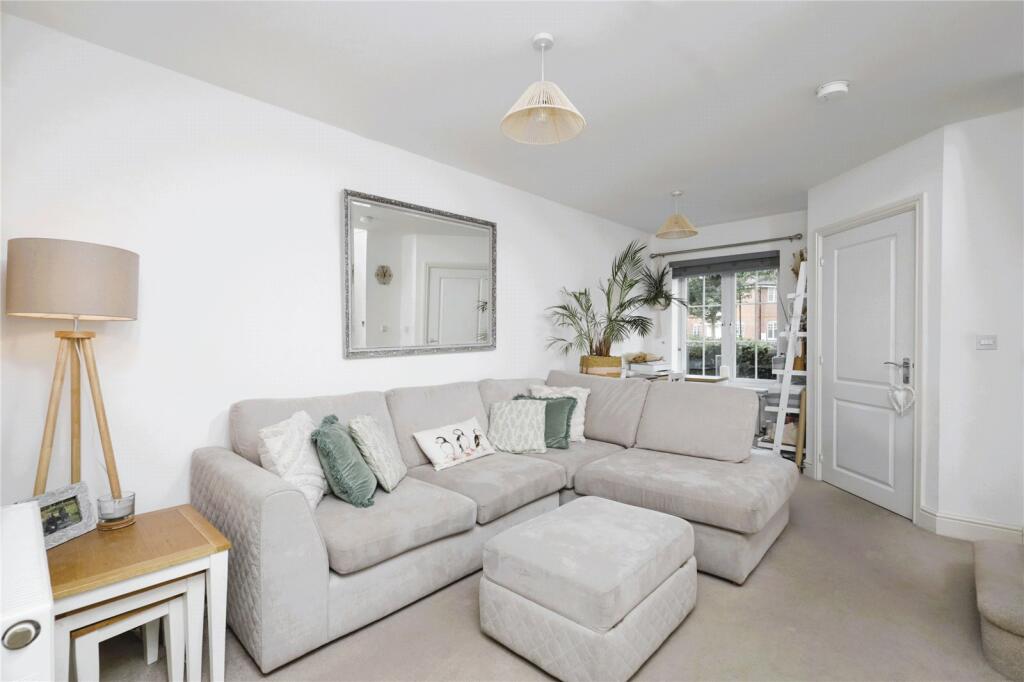 Additional property image - Akehurst Close, Hellingly, Hailsham, East Sussex, BN27