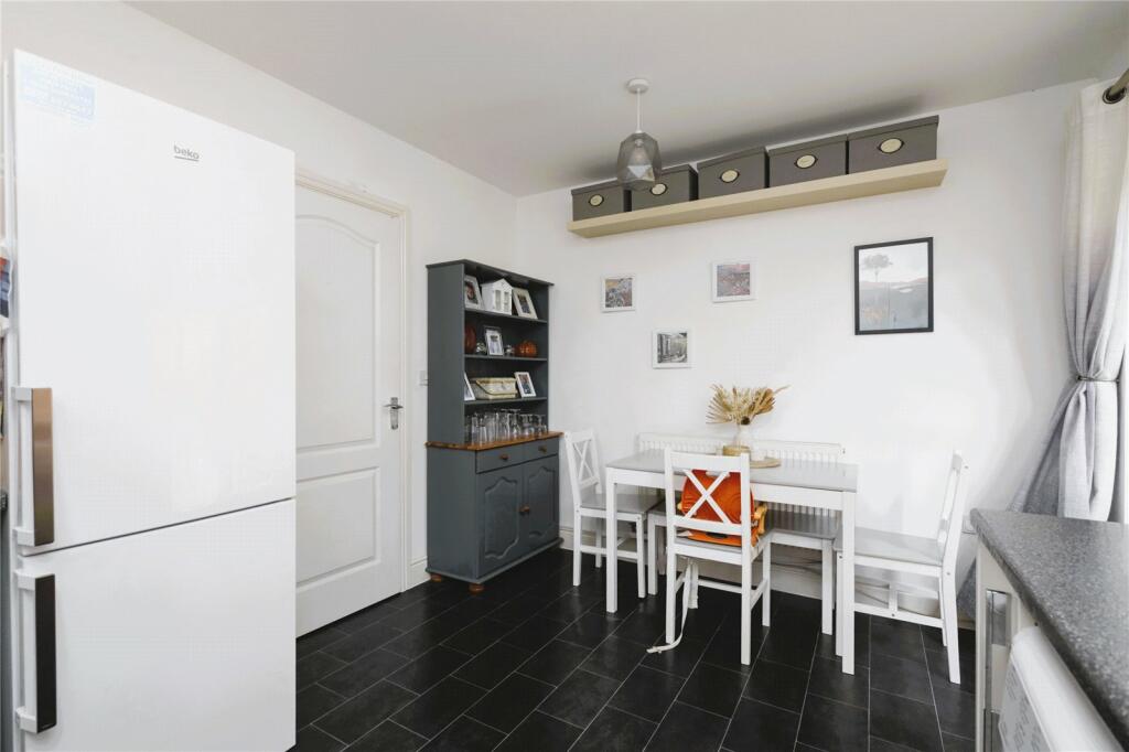 Additional property image - Akehurst Close, Hellingly, Hailsham, East Sussex, BN27
