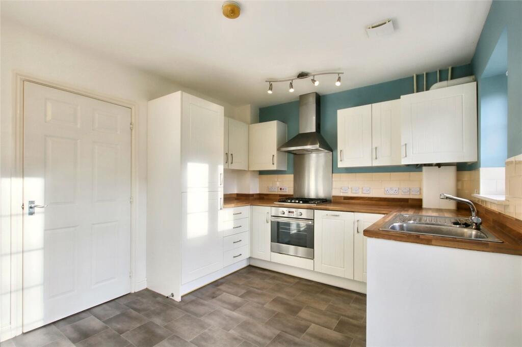 Additional property image - Buckle Gardens, Hellingly, Hailsham, East Sussex, BN27