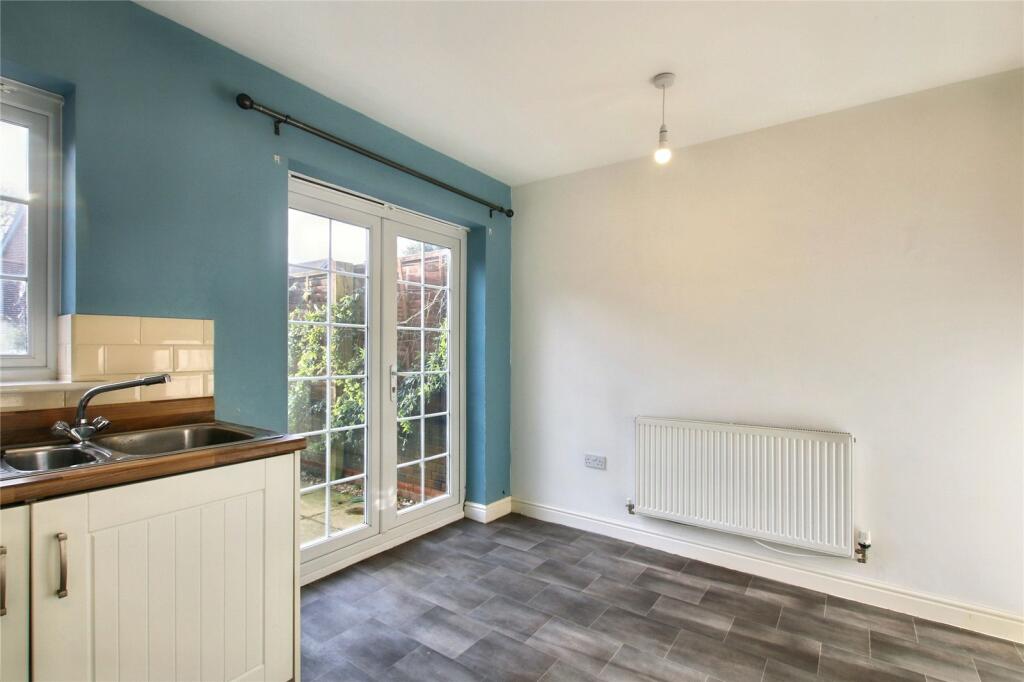 Additional property image - Buckle Gardens, Hellingly, Hailsham, East Sussex, BN27