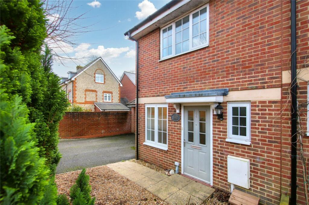 Additional property image - Buckle Gardens, Hellingly, Hailsham, East Sussex, BN27