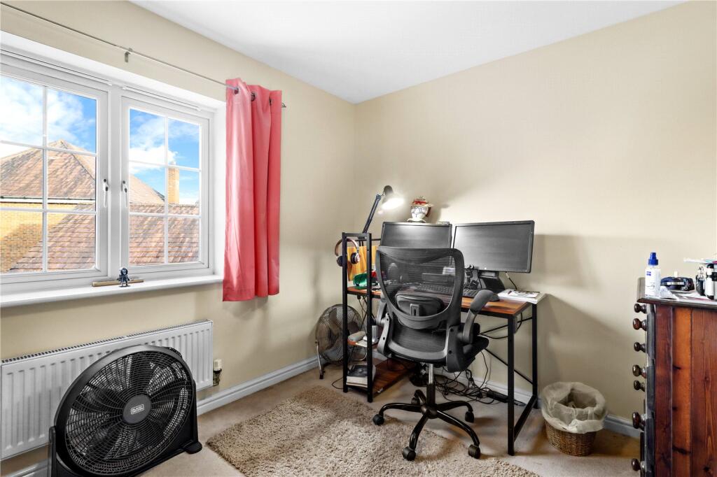 Additional property image - Buckle Gardens, Hellingly, Hailsham, East Sussex, BN27