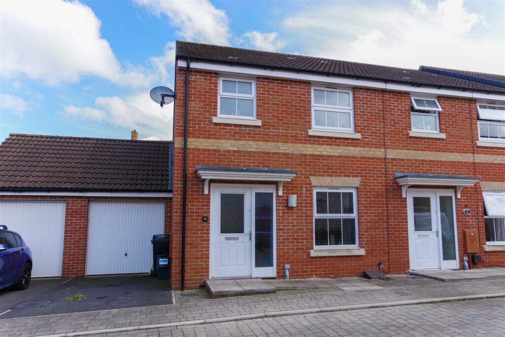 3 bedroom semidetached house for sale in Orion Drive, Wembdon Grange