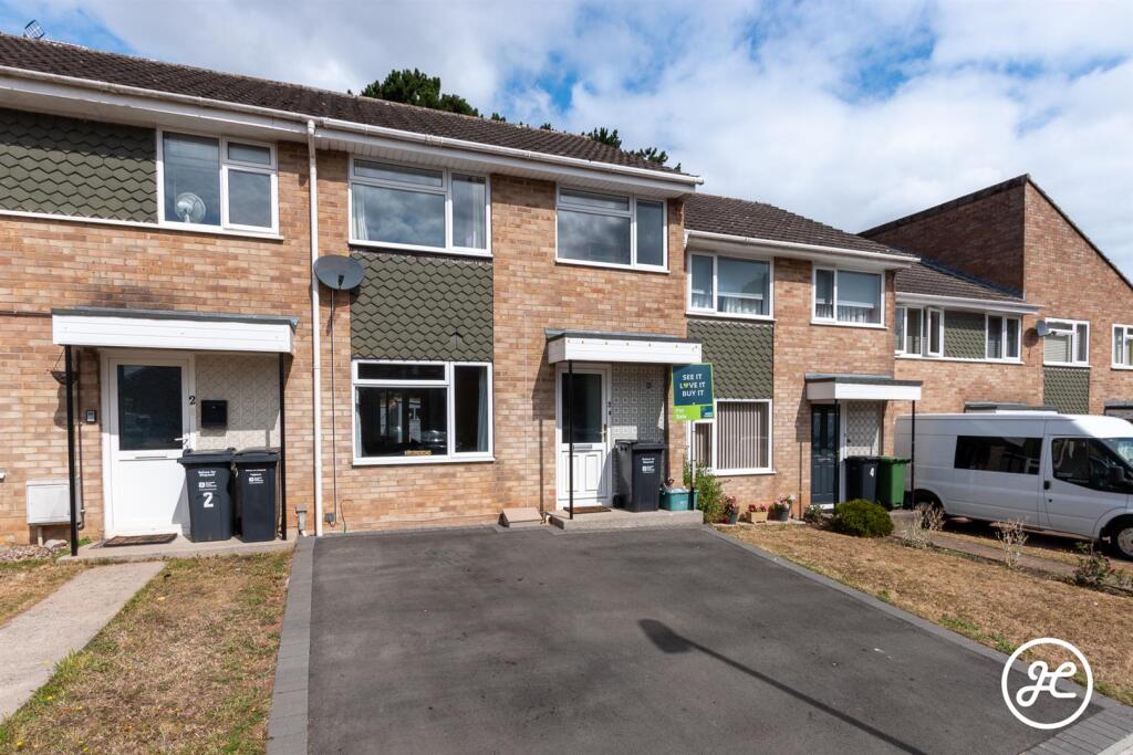 Main image of property: Sandown Close, Bridgwater