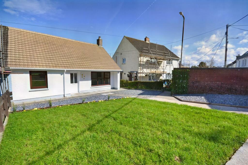 2 bedroom semidetached house for sale in Maes Y Dre, St. Dogmaels