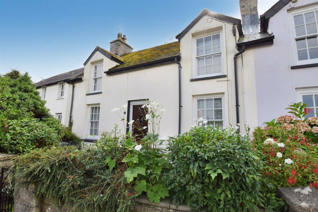Main image of property: Newport