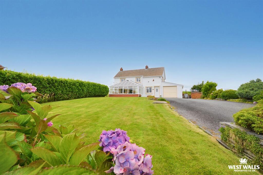 Main image of property: Hermon, Glogue