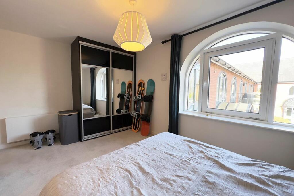 Additional property image - Marsh Lane, Hampton-In-Arden, B92