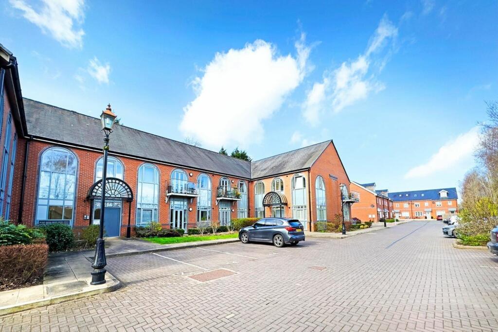 Additional property image - Marsh Lane, Hampton-In-Arden, B92