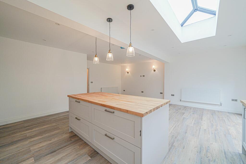 Additional property image - Balsall Street, Balsall Common, CV7