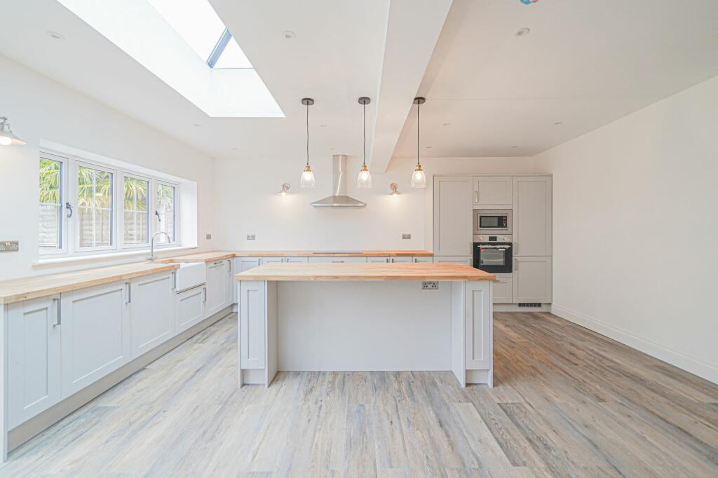 Additional property image - Balsall Street, Balsall Common, CV7