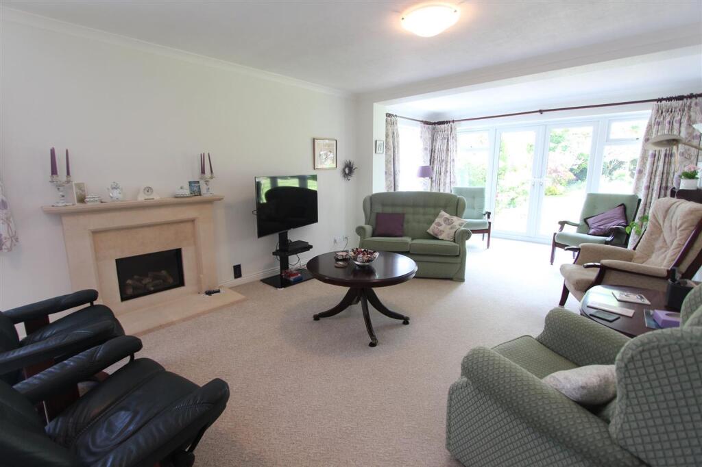 Additional property image - Burberry Grove, Balsall Common, CV7