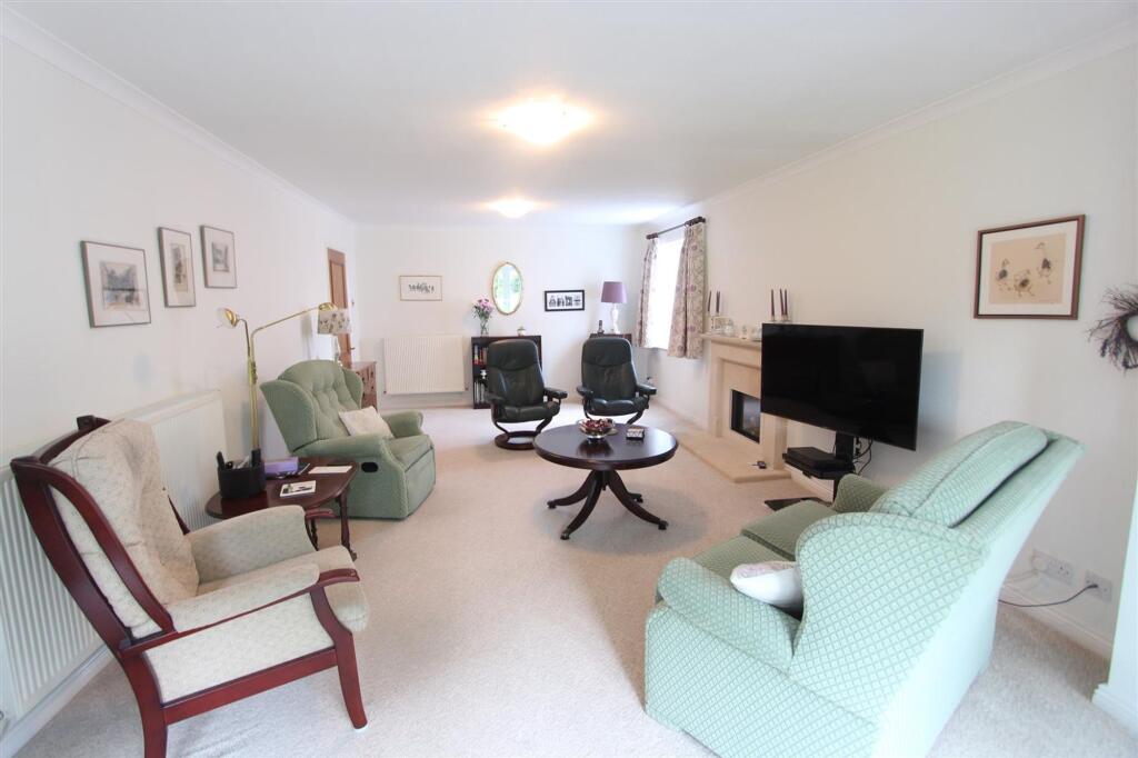Additional property image - Burberry Grove, Balsall Common, CV7