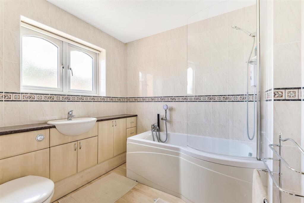 Additional property image - Burberry Grove, Balsall Common, CV7