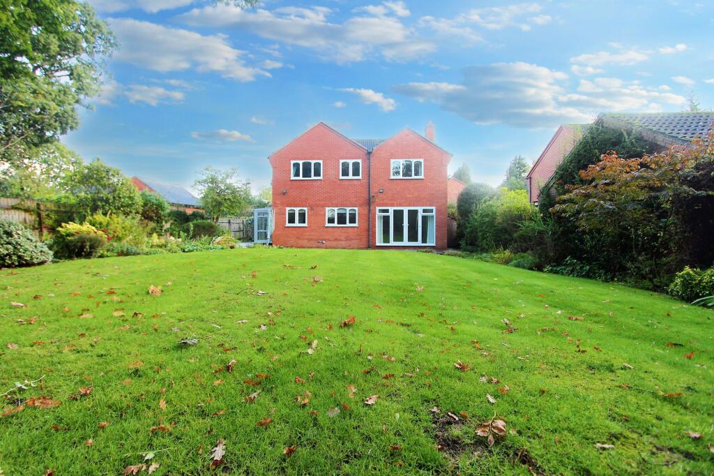 Additional property image - Burberry Grove, Balsall Common, CV7