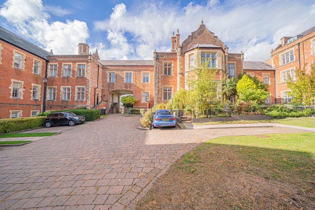 Main image of property: Tredington Park, Hatton Park, CV35