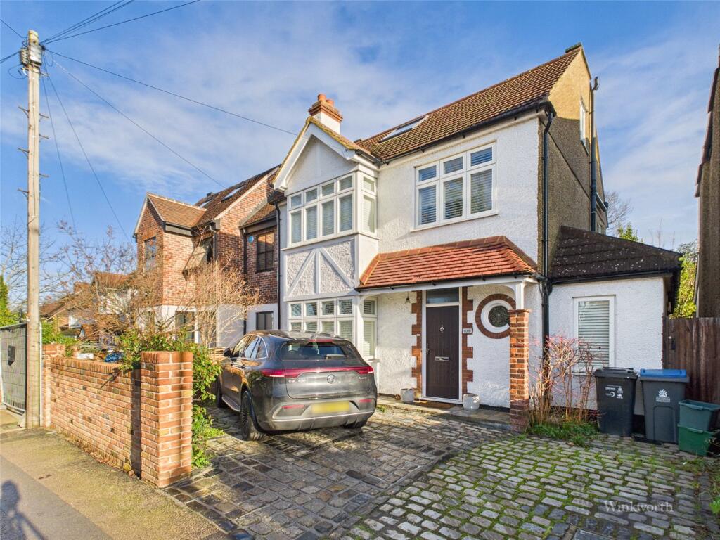 Main image of property: Park Road, Kingston upon Thames, KT2