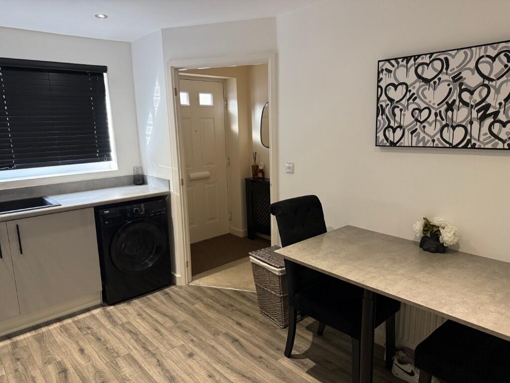 Main image of property: Weaver Court, Wakefield, West Yorkshire, WF2