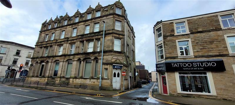 Additional property image - Upper Floors, 32 Manchester Road, Burnley, Lancashire, BB11 1HH