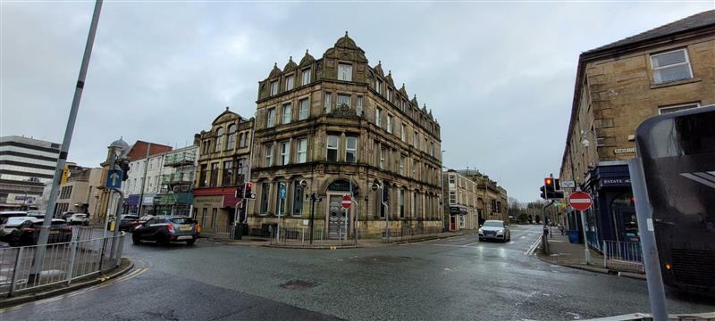 Additional property image - Upper Floors, 32 Manchester Road, Burnley, Lancashire, BB11 1HH
