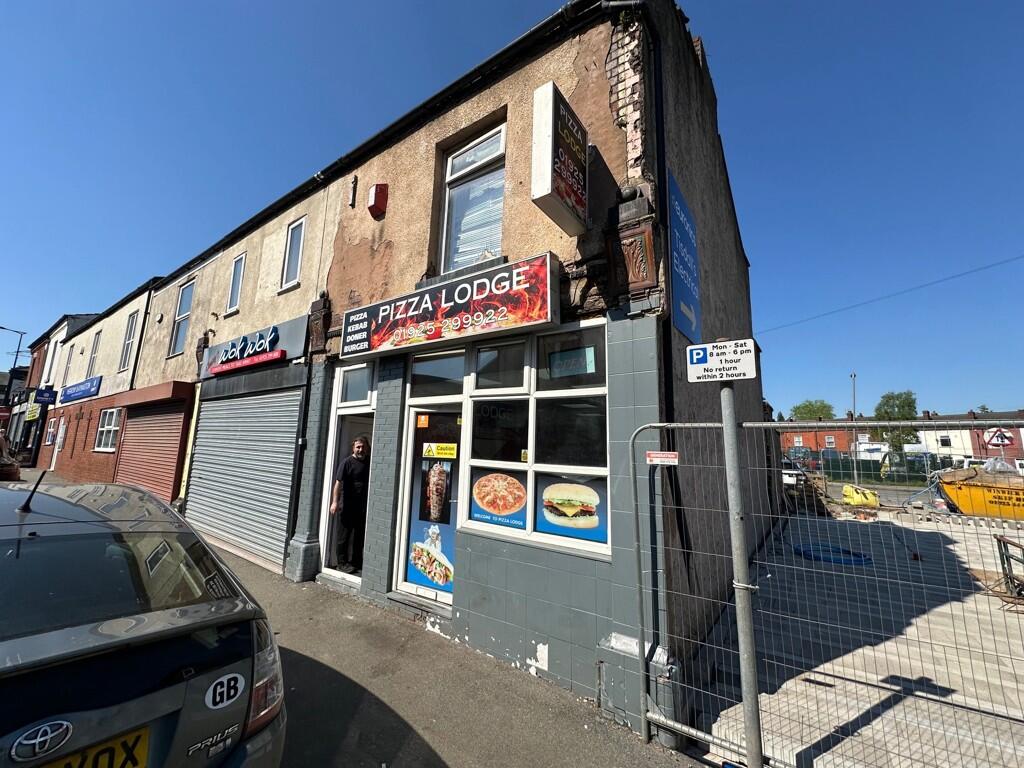 Main image of property: 6 Queen Street, Newton-Le-Willows, Merseyside, WA12 9AX