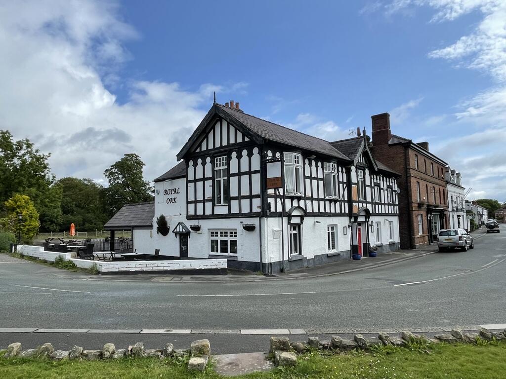 Main image of property: Royal Oak, High Street, Bangor-On-Dee, Wrexham, Wrexham, LL13 0BU