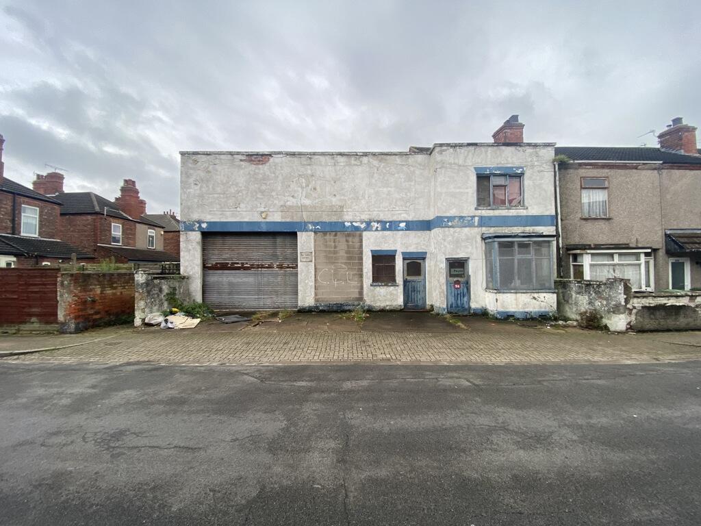 Main image of property: 56 Roberts Street, Grimsby, Lincolnshire, DN32 8AP