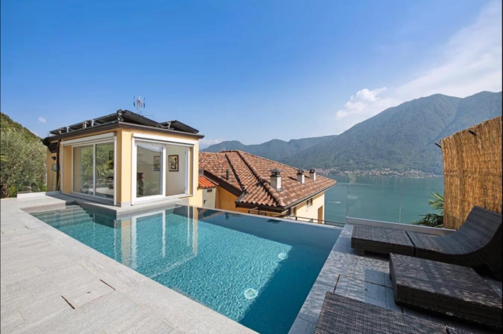 Main image of property: Colonno, Como, Lombardy