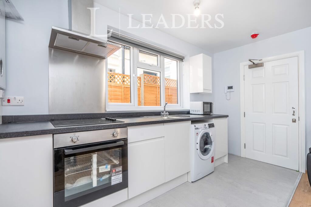 Main image of property: Southampton, Commerical road