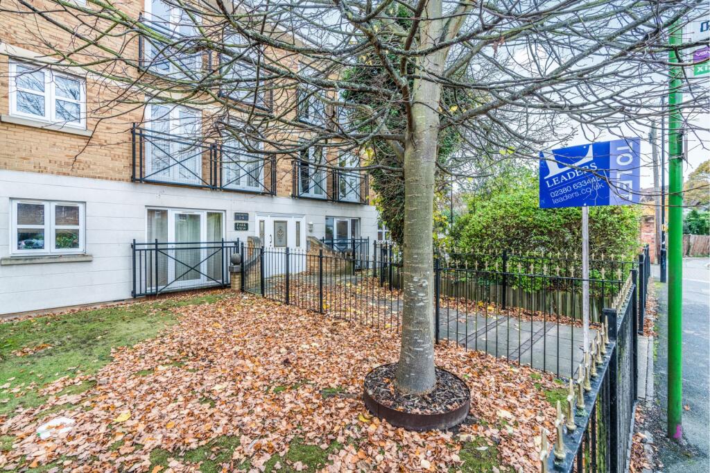 Main image of property: Parkview, 5 Handel Road, Southampton, SO15