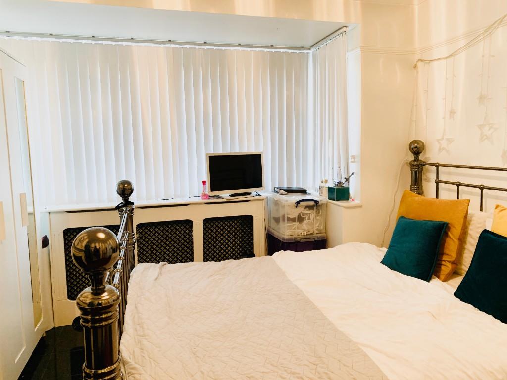 1 bedroom house share for rent in South View Road, Loughton, Essex, IG10