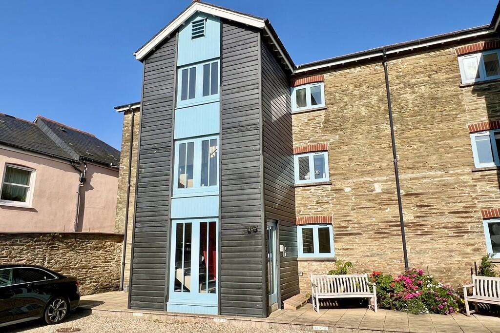 Main image of property: Kingsbridge, Devon, TQ7