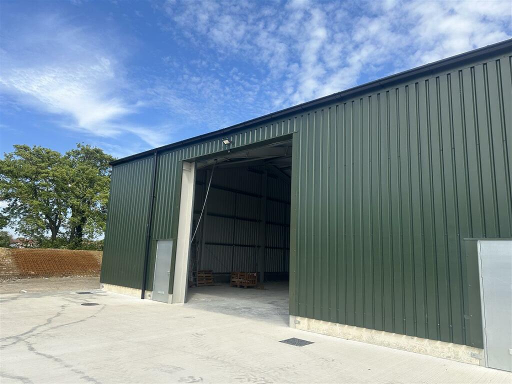 Additional property image - Braintree