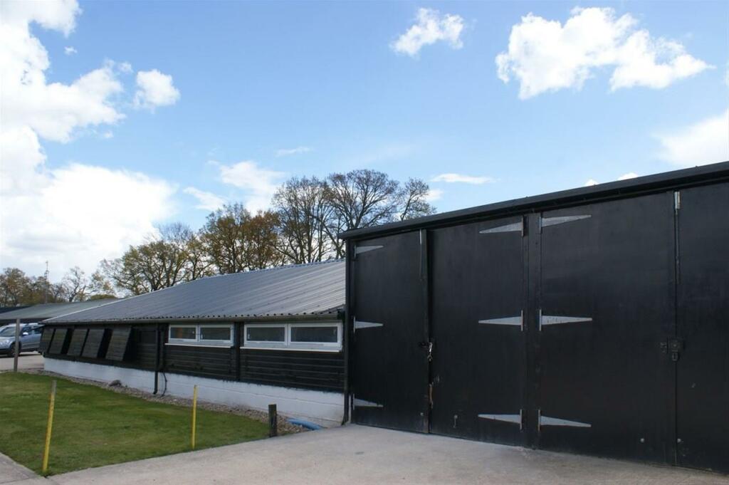 Additional property image - Braintree
