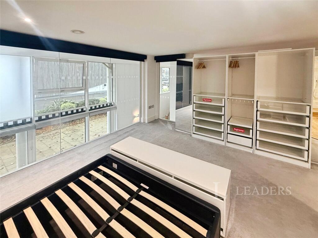 Main image of property: Maritime Walk, Southampton, Hampshire, SO14