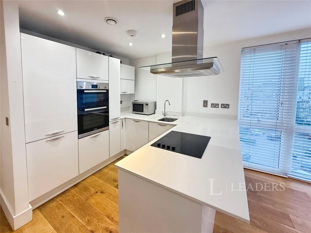 Main image of property: Maritime Walk, Ocean Village, Southampton, SO14