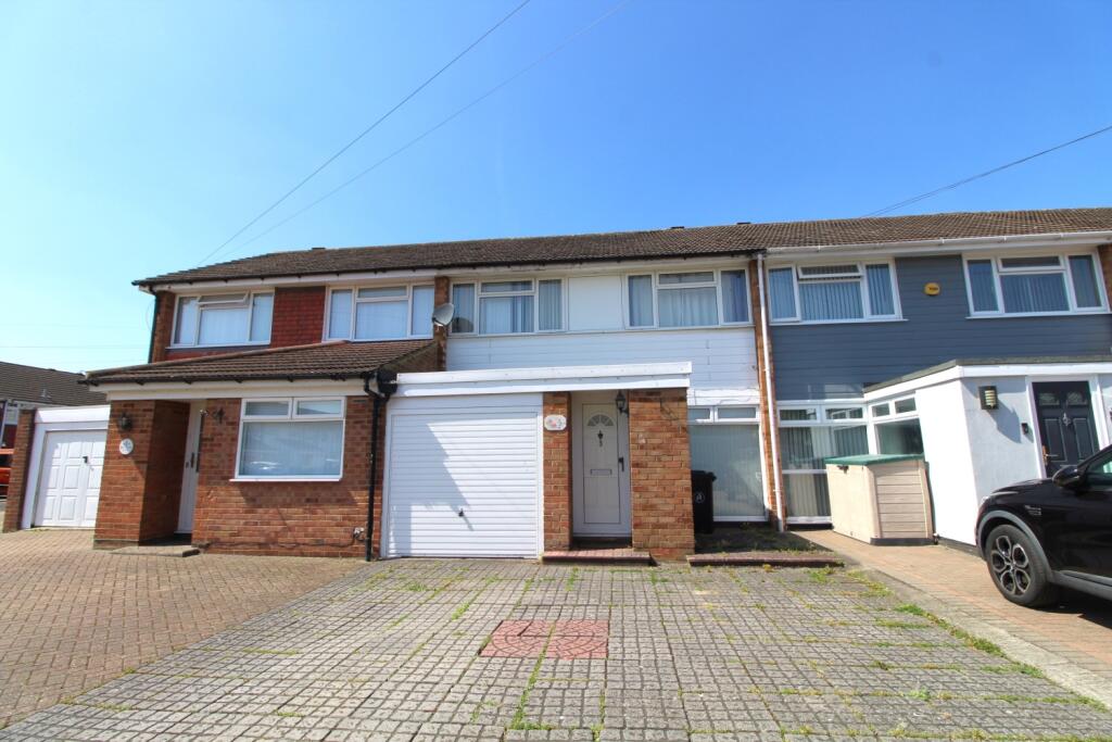 Main image of property: Martlesham Close, Hornchurch, Essex, RM12 5RT