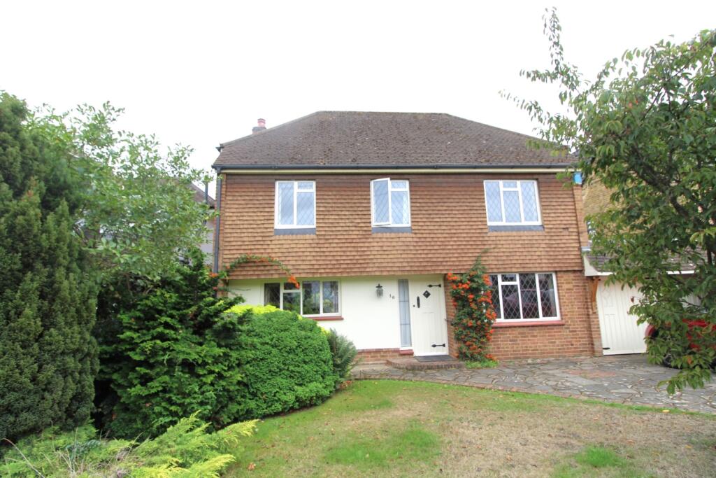 Main image of property: Ayloffs Walk, Hornchurch, Essex, RM11