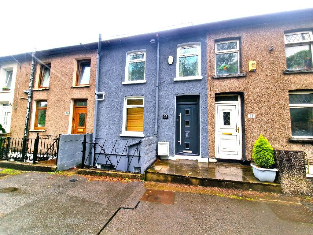 2 Bedroom Terraced House For Sale In High Street, Abercarn, Np115gq, Np11