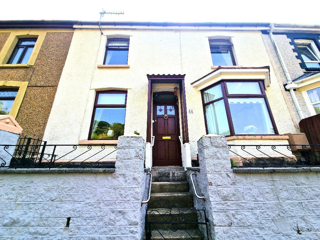 3 bedroom terraced house for sale in Blaencuffin Road, LLANHILLETH