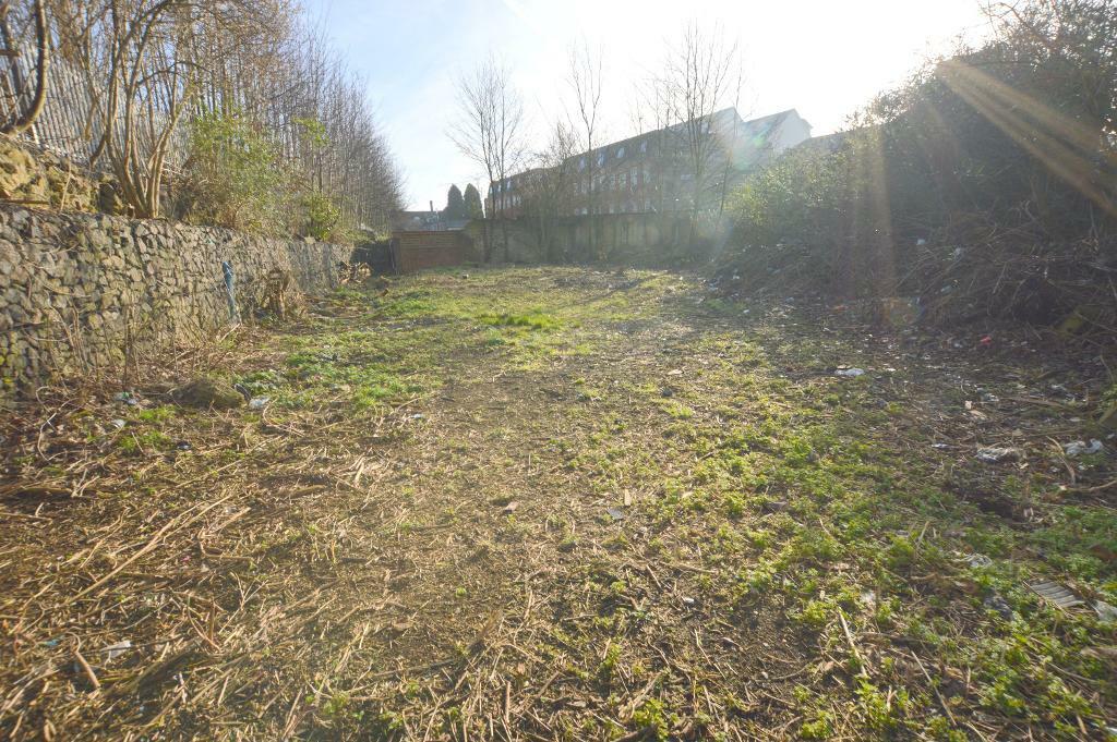 Land for sale in New Bedford Road Land, Luton, Bedfordshire, LU1 1SH, LU1