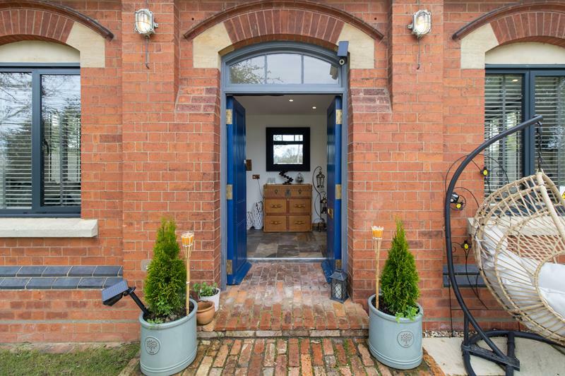 Main image of property: The Old Pump House, New Street, Upton upon Severn, Worcestershire, WR8 0HP