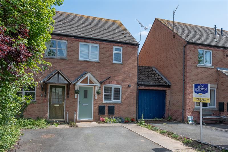 Main image of property: Oakland Close, Upton upon Severn, Worcestershire, WR8 0ES